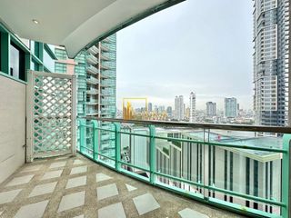 For rent 4 bedrooms condo in Bang Kho Laem, Bangkok