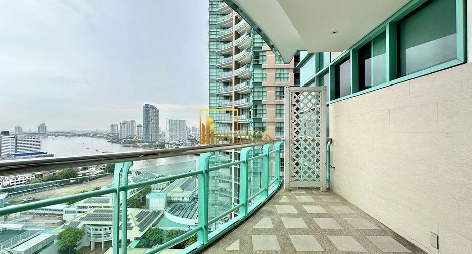 For rent 4 bedrooms condo in Bang Kho Laem, Bangkok