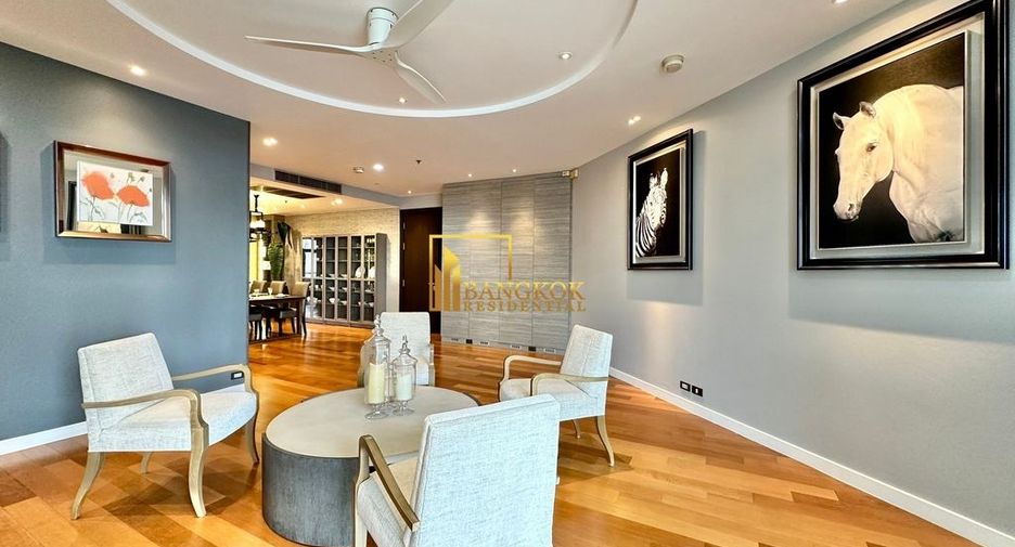 For rent 4 bedrooms condo in Bang Kho Laem, Bangkok