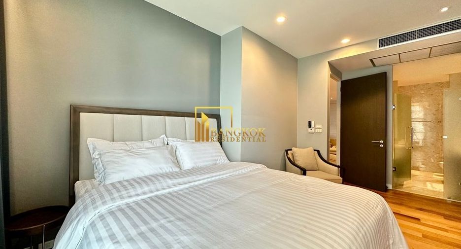 For rent 4 bedrooms condo in Bang Kho Laem, Bangkok