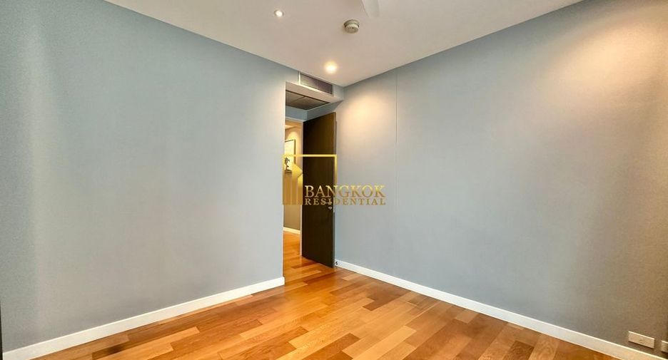 For rent 4 bedrooms condo in Bang Kho Laem, Bangkok