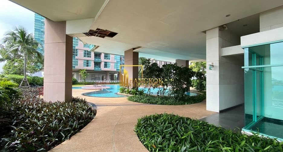 For rent 4 bedrooms condo in Bang Kho Laem, Bangkok