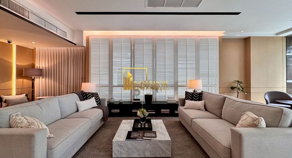For rent 3 bedrooms condo in Pathum Wan, Bangkok