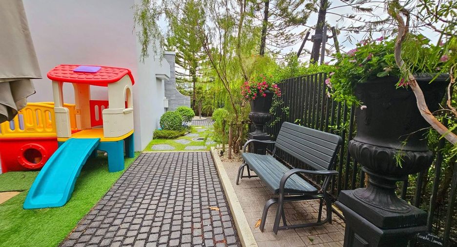 For rent and for sale 5 bedrooms house in Saphan Sung, Bangkok
