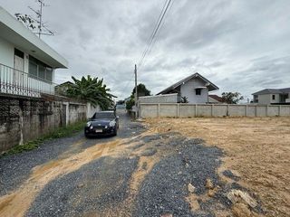 Terreno en alquiler en Taling Chan, Bangkok