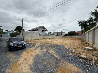 Terreno en alquiler en Taling Chan, Bangkok