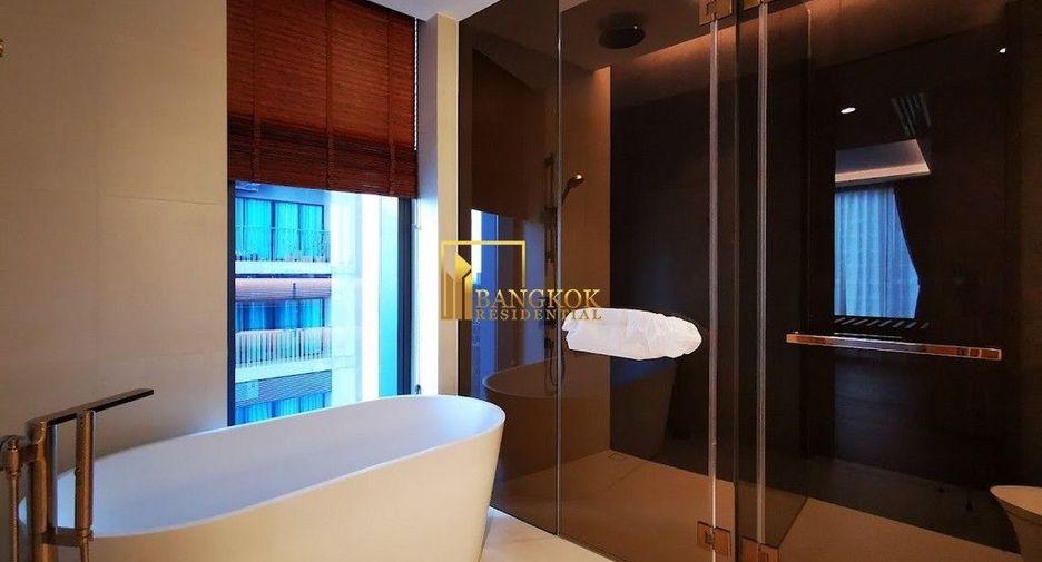 For rent 2 bedrooms condo in Khlong Toei, Bangkok