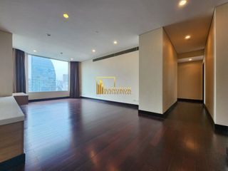 Wohnung zur Miete mit 3 Zimmer in Pathum Wan, Bangkok