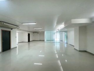 Аренда 1 кровать отель в Кхлонг Сан, Бангкок