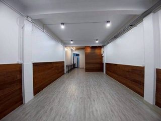出租 1 卧室 商业空间 在 Bang Rak, 曼谷