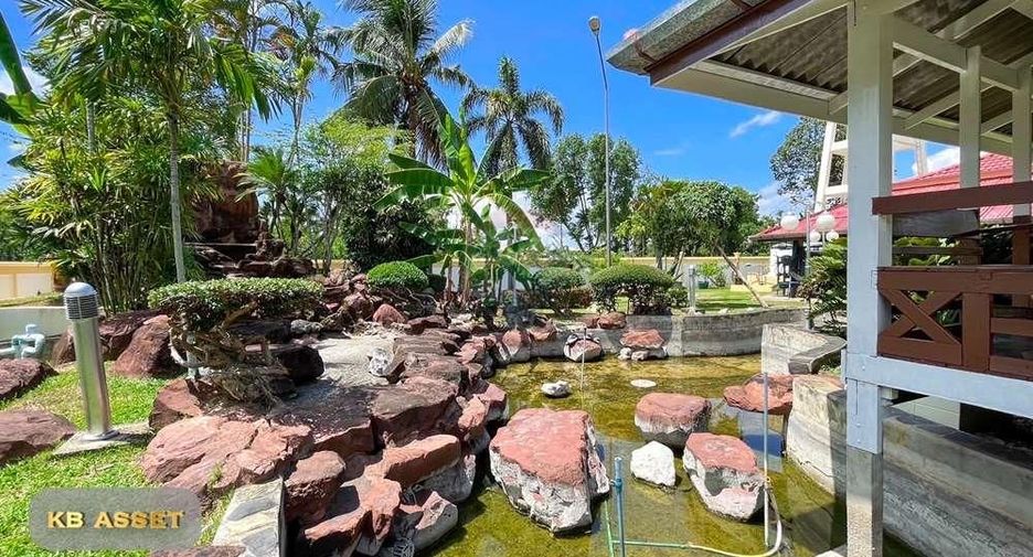 For sale 4 bedrooms villa in Singhanakhon, Songkhla