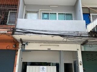 For rent 1 bed retail Space in Bangkok Noi, Bangkok