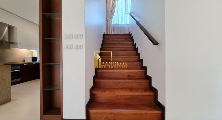 Villa zur Miete mit 3 Zimmer in Watthana, Bangkok