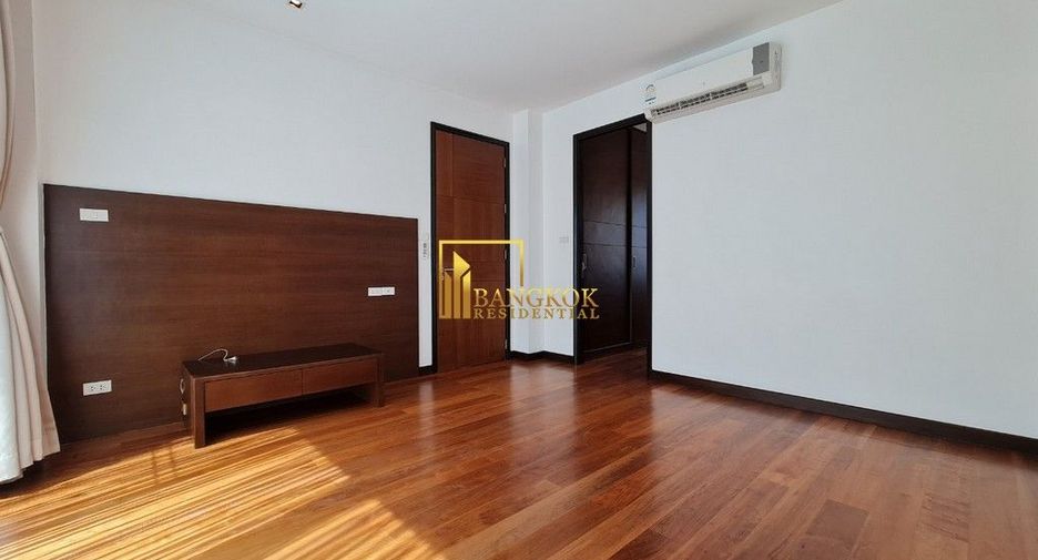 Villa zur Miete mit 3 Zimmer in Watthana, Bangkok