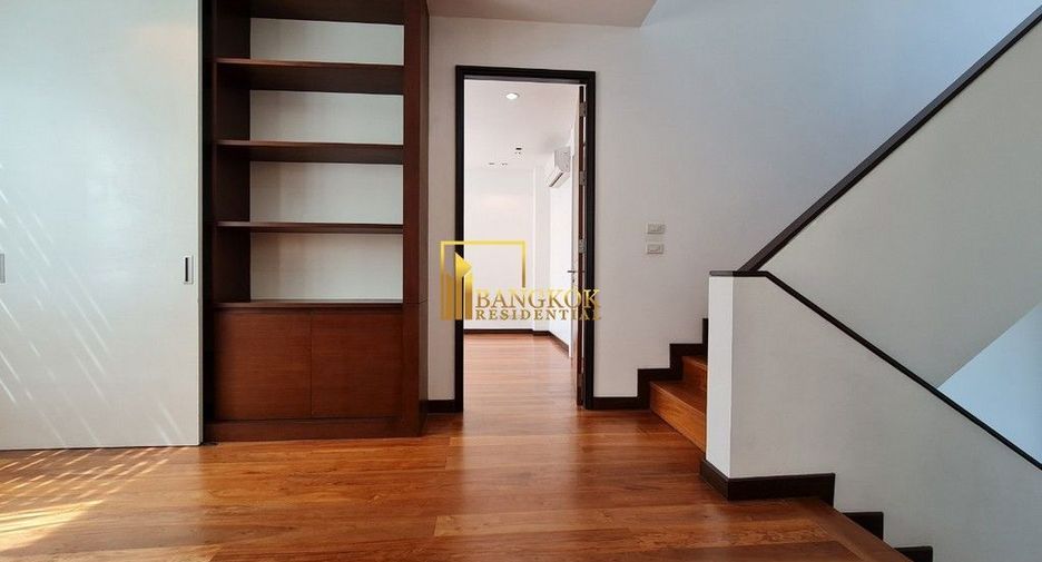 Villa zur Miete mit 3 Zimmer in Watthana, Bangkok