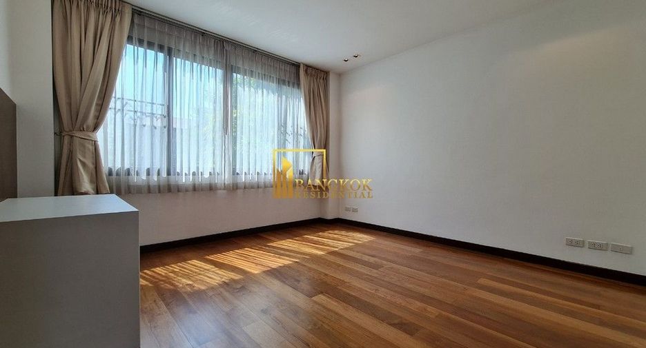 Villa zur Miete mit 3 Zimmer in Watthana, Bangkok