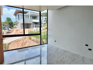 For sale 2 ベッドルーム villa in Ko Samui, Surat Thani