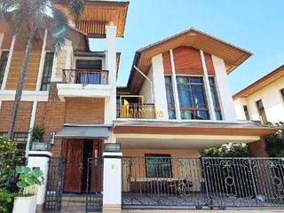 For rent 4 ベッドルーム condo in Watthana, Bangkok