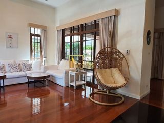 For rent 4 ベッドルーム condo in Watthana, Bangkok