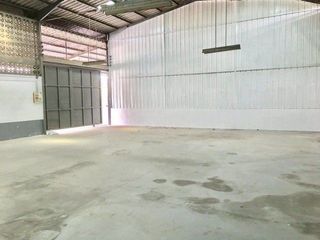 À louer 1 chambre entrepôt à Bang Phli, Samut Prakan