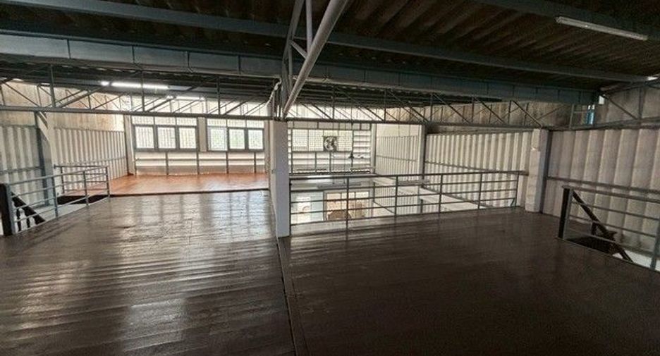 For rent 1 bed warehouse in Khlong San, Bangkok