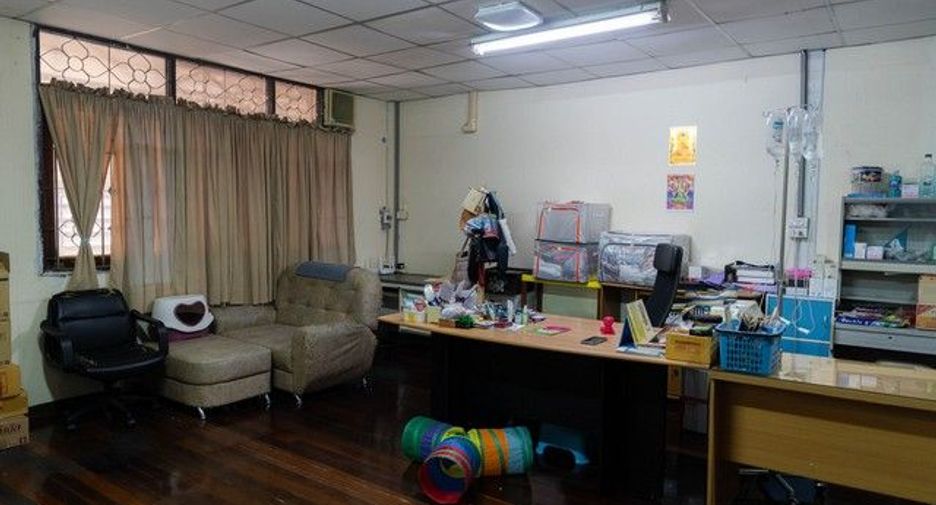 For rent 1 bed warehouse in Bang Kho Laem, Bangkok