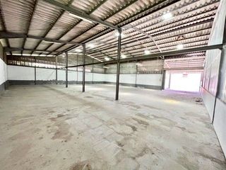 À louer 1 chambre entrepôt à Bang Phli, Samut Prakan