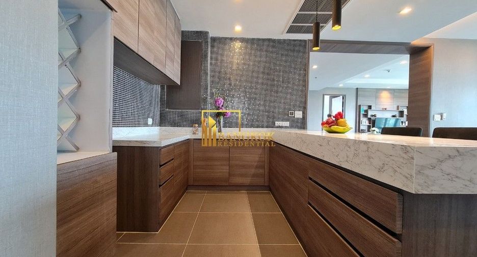 Serviced Apartment zur Miete mit 4 Zimmer in Watthana, Bangkok