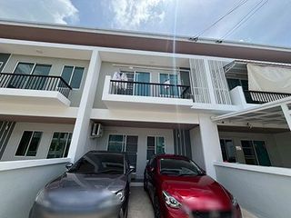 For sale 3 ベッドルーム townhouse in Saraphi, Chiang Mai