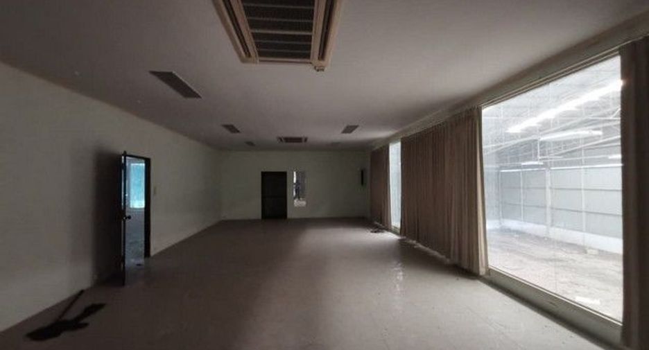 For sale 1 bed warehouse in Nong Bua Daeng, Chaiyaphum