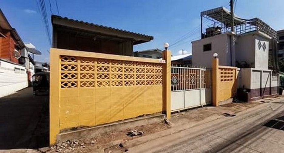 For sale 3 bedrooms house in Nong Bua Daeng, Chaiyaphum
