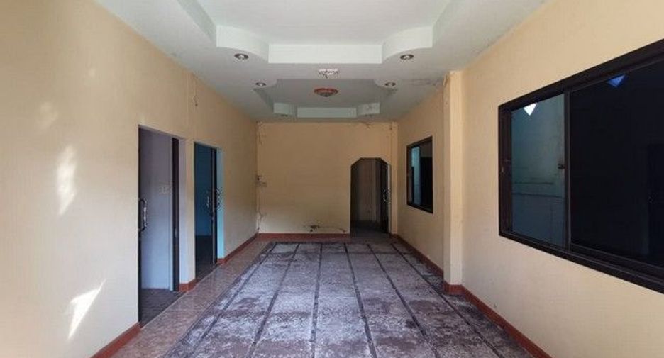 For sale 3 bedrooms house in Nong Bua Daeng, Chaiyaphum