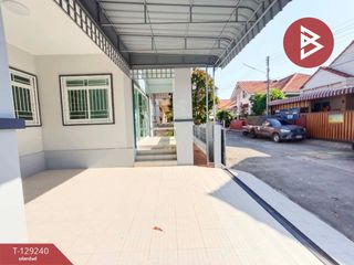 For sale 3 bedrooms house in Mueang Chachoengsao, Chachoengsao