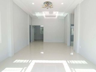 For sale 3 bedrooms house in Mueang Chachoengsao, Chachoengsao