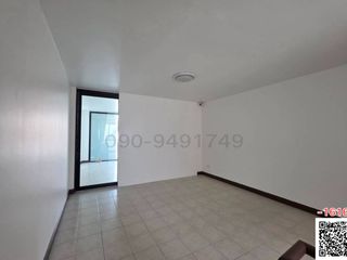 For rent 2 bedrooms retail Space in Khlong Sam Wa, Bangkok