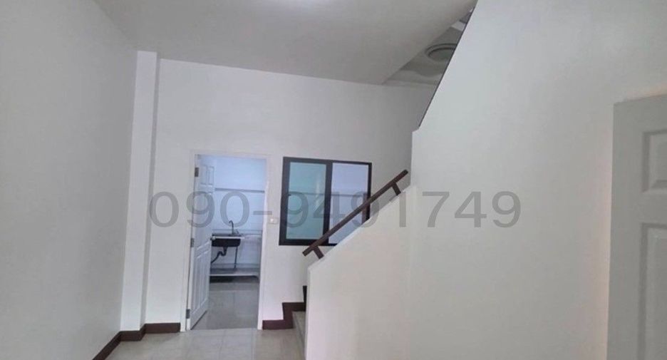 For rent 2 bedrooms retail Space in Khlong Sam Wa, Bangkok