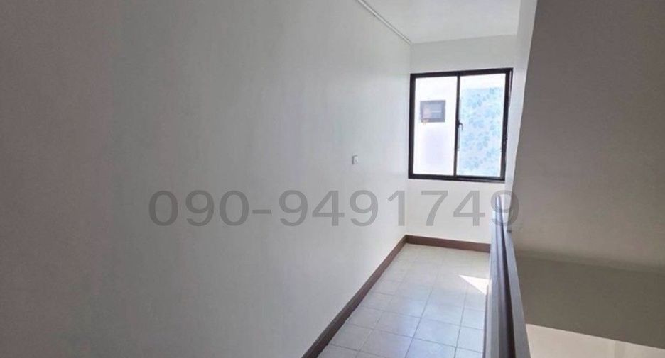 For rent 2 bedrooms retail Space in Khlong Sam Wa, Bangkok