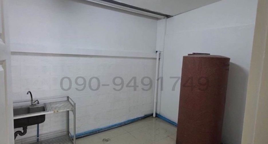 For sale 2 bedrooms retail Space in Khlong Sam Wa, Bangkok