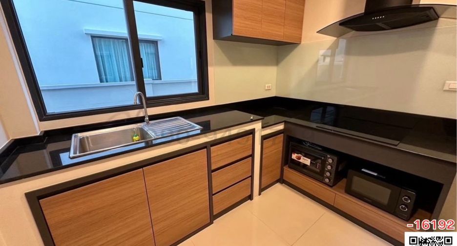Casa en alquiler de 2 habitaciones en Don Mueang, Bangkok