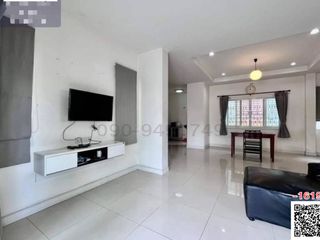 Casa en alquiler de 3 habitaciones en Thanyaburi, Pathum Thani