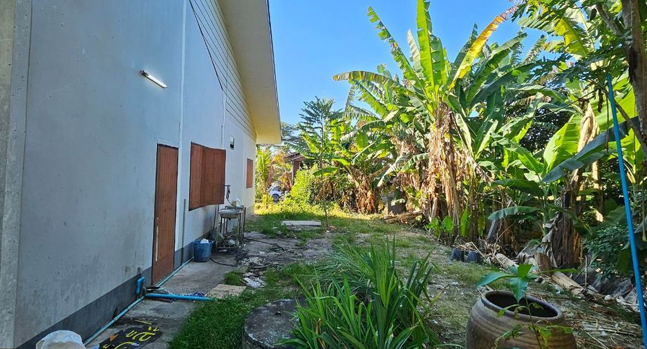 出售 3 卧室 独立屋 在 Ban Khai, Rayong
