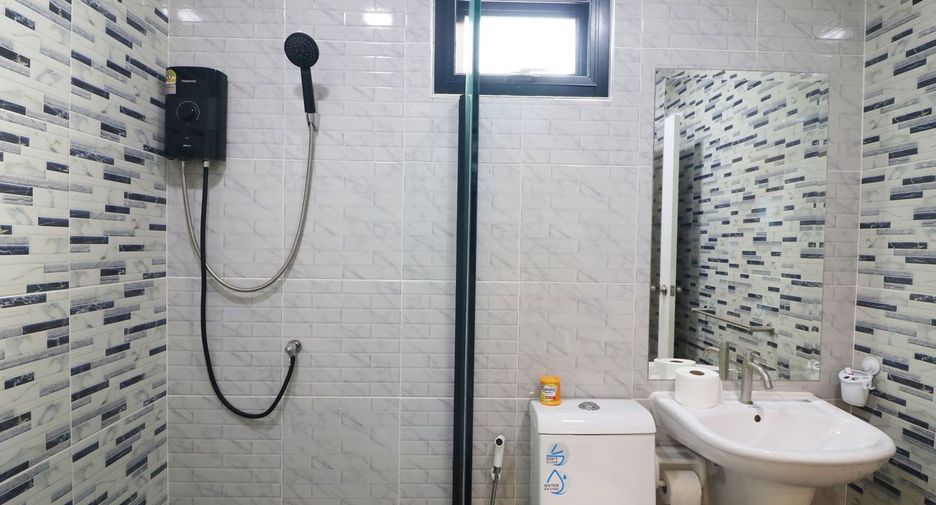 For sale 3 bedrooms house in Mueang Udon Thani, Udon Thani