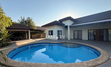 出租 4 卧室 独立屋 在 Bang Lamung, Chon Buri