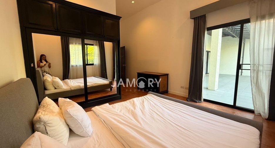 Haus zur Miete mit 4 Zimmer in East Pattaya, Pattaya