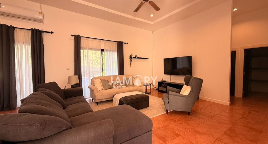 Haus zur Miete mit 4 Zimmer in East Pattaya, Pattaya