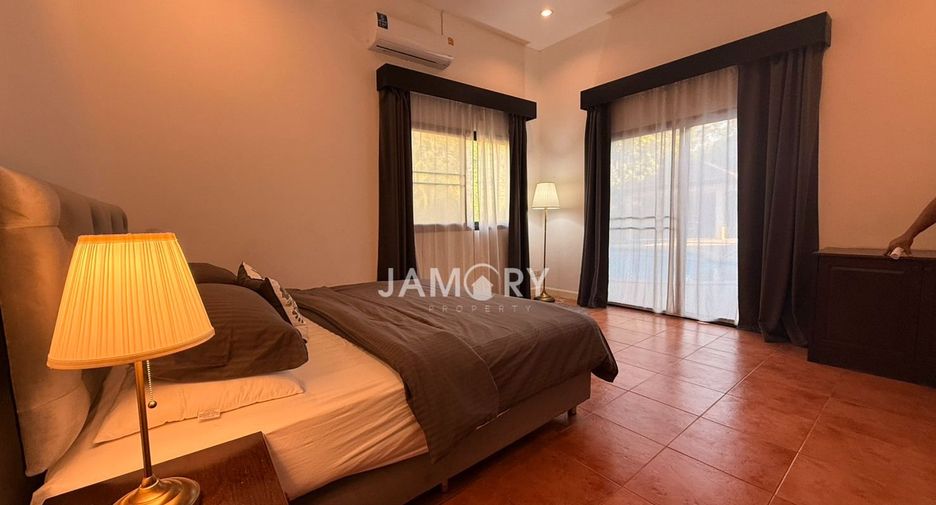 Haus zur Miete mit 4 Zimmer in East Pattaya, Pattaya