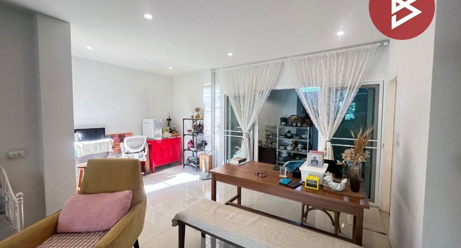 For sale 3 bedrooms townhouse in Bang Bua Thong, Nonthaburi