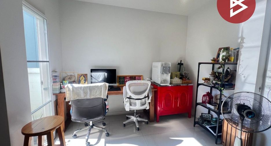 For sale 3 bedrooms townhouse in Bang Bua Thong, Nonthaburi