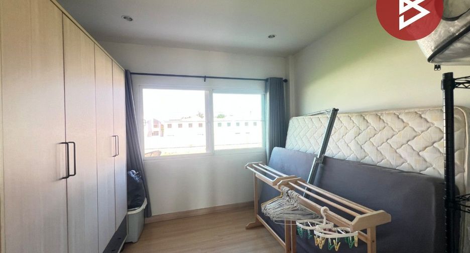 For sale 3 bedrooms townhouse in Bang Bua Thong, Nonthaburi