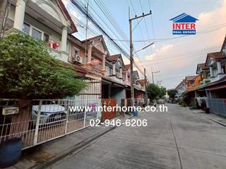 For sale 3 bedrooms townhouse in Mueang Samut Sakhon, Samut Sakhon
